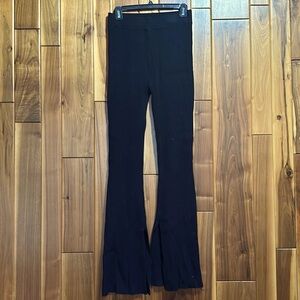 Le Ore flared ribbed pants size medium